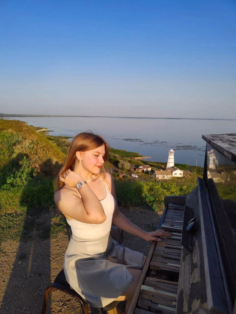 Alina — photo 2