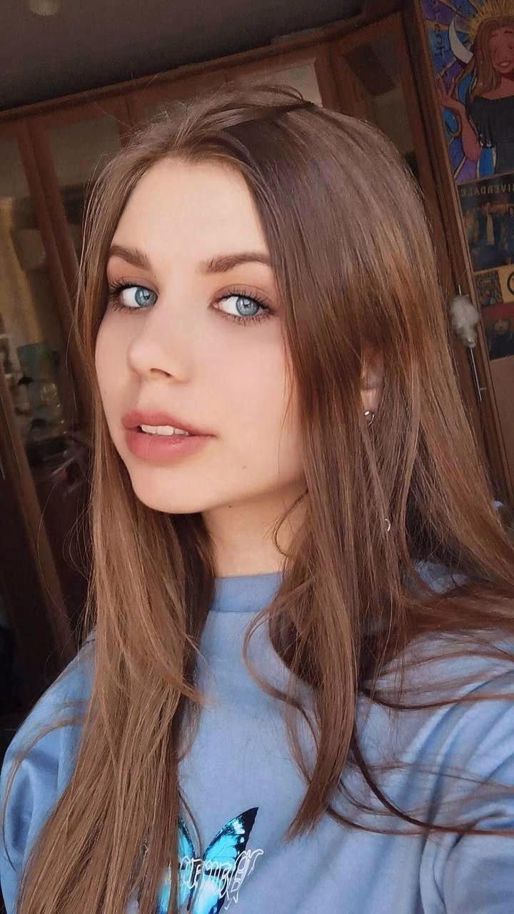 Karina — photo 3